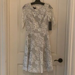 NWT Monique Lhuillier | White lace dress